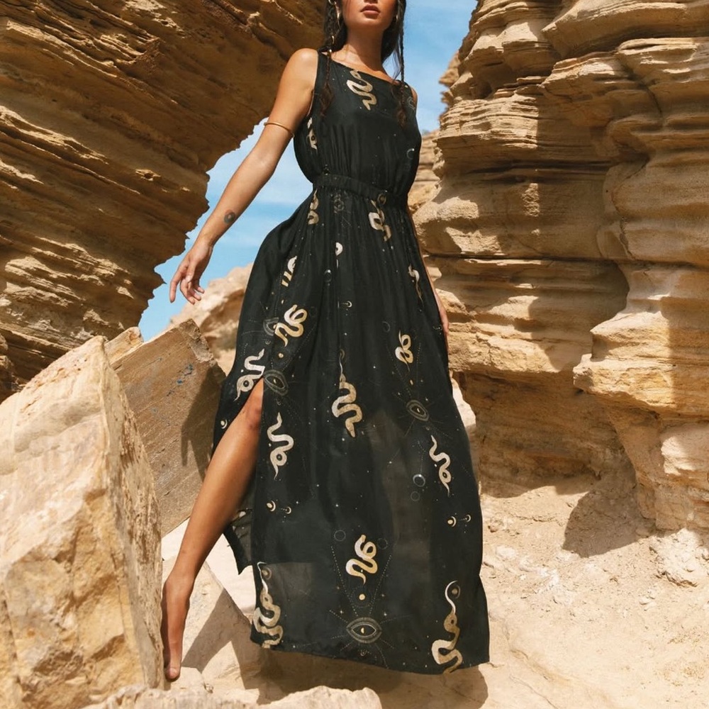 Fara boutique serpent maxi dress